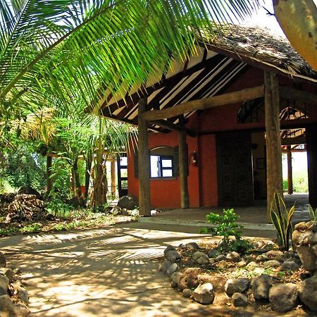 Kia Lodge Arusha Buitenkant foto